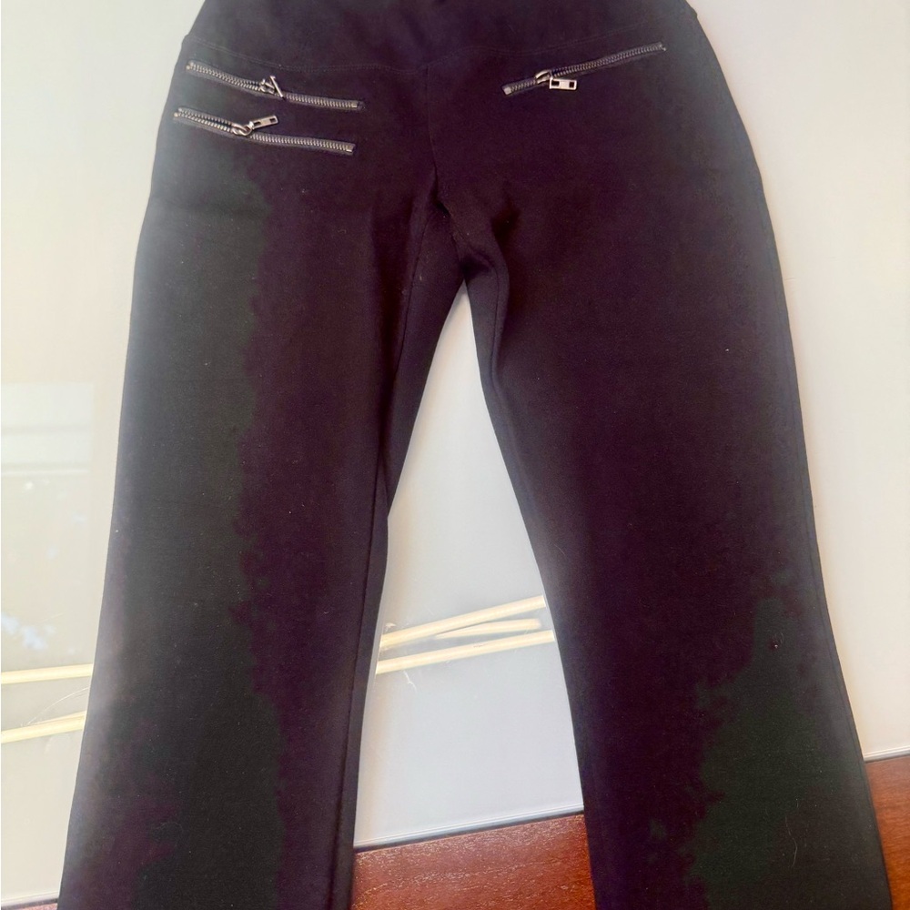 Lysse Jet Black Leggings with Stylish Zippers
